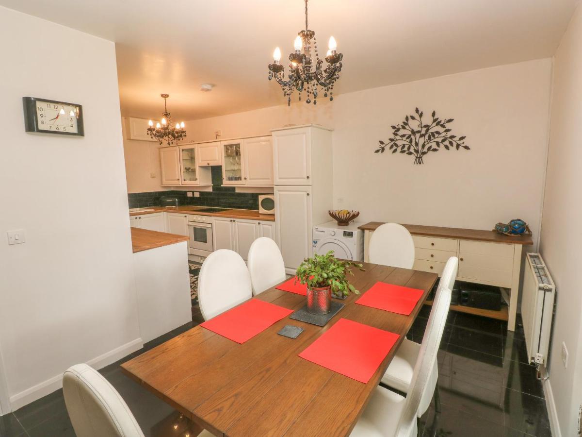 Carreg Felin Villa Milford Haven Buitenkant foto